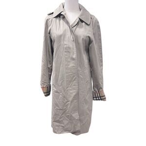 EUC Burberry Women's Hooded Trench Coat Beige Nova Check Lining Size 2